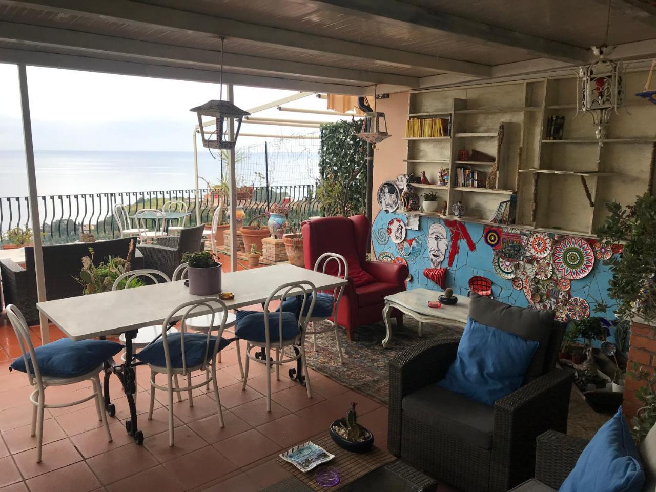 B&B La Terrazza Sul Mare Taormina Ngoại thất bức ảnh