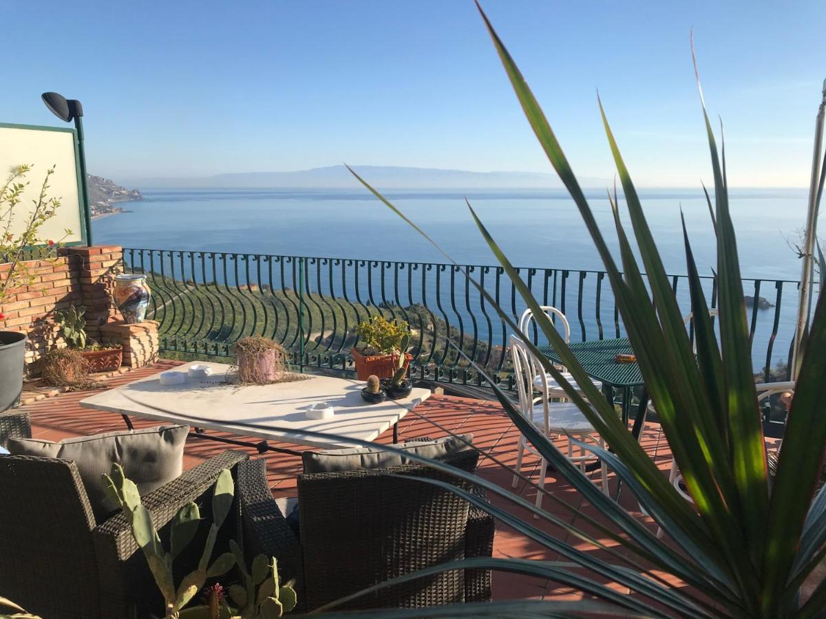 B&B La Terrazza Sul Mare Taormina Ngoại thất bức ảnh
